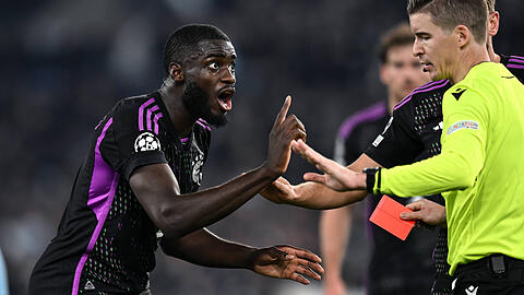 Bekam gegen Lazio Rom den roten Karton: Bayern-Verteidiger Dayot Upamecano.