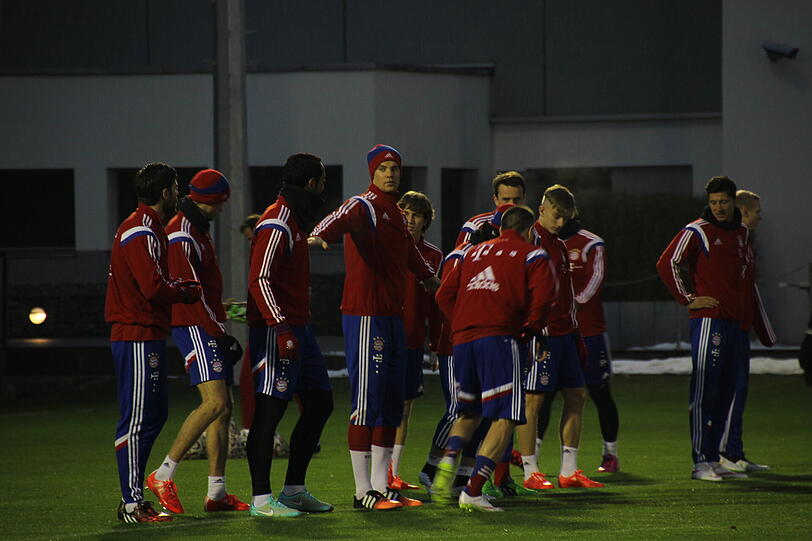 Vorbereitungen für die Rückrunde: Der FC Bayern startet ins Training. Die AZ war dabei. Die Bilder...