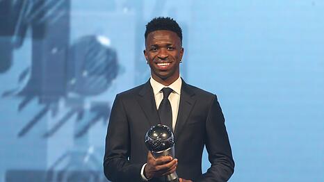 Gewann die Weltfu&szlig;baller-Troph&auml;e im vorigen Jahr: Vinicius Junior.