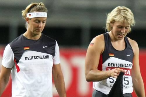 Im Speerwurf der Frauen hat Deutschland mit Steffi Nerius (l.) und Christina  Obergföll gleich zwei Medaillenkandidatinnen.