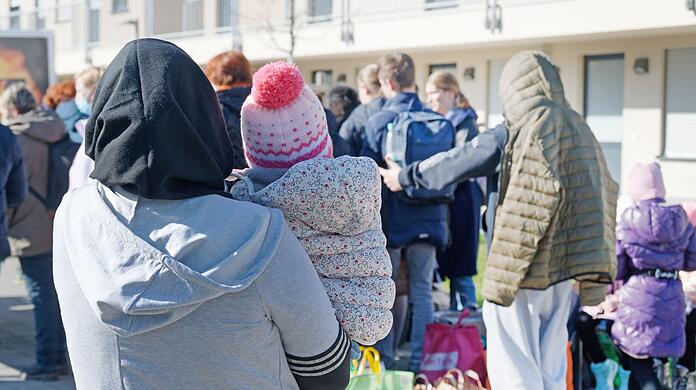 Viele Geflüchtete aus der Ukraine berichten über Probleme, mit ihrem Geld über die Runden zu kommen.
