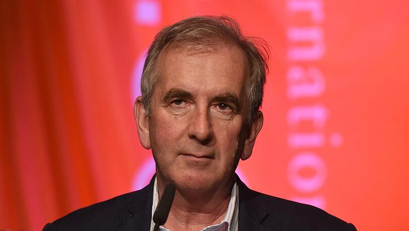 Der Schriftsteller Robert Harris. Der Schriftsteller Robert Harris.