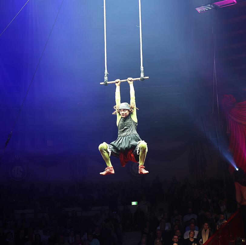 Begnadete und lustige Artistin: die K&uuml;nstlerin des Duos "I Baccal&agrave;".