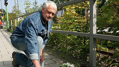 Wilhelm Nagel, ein Bekannter des Opfers, am Bahnsteig Solln Wilhelm Nagel, ein Bekannter des Opfers, am Bahnsteig Solln