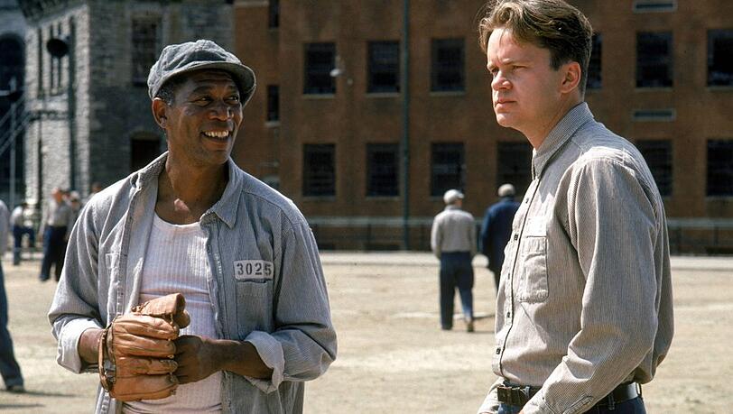 Ließen das Kinopublikum zunächst kalt: Morgan Freeman (l.) und Tim Robbins in "Die Verurteilten".