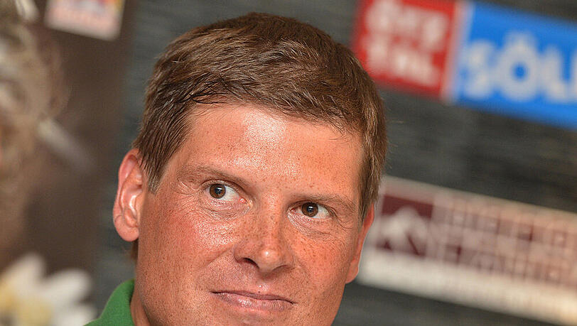 Für die Beteiligten von Jan Ullrichs Autonfall hatte der Crash im Nachhinein sogar etwas Gutes Für die Beteiligten von Jan Ullrichs Autonfall hatte der Crash im Nachhinein sogar etwas Gutes