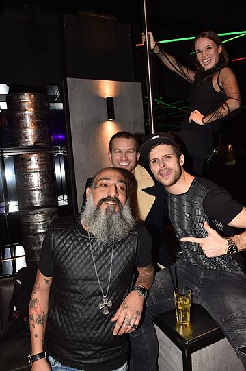 DJ Senay Gueler, Florian Frowein, Darya Gritsyuk und Freund Philip Birnstiel.