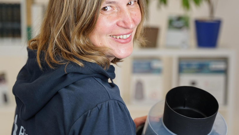 Dr. Silke Göttler studierte an der Universität Regensburg Diplom-Biologie, ist seit 2012 bei der Biogents AG in Regensburg tätig und betreut dort Mückenschutz- und Mückenüberwachungs-Projekte für Kliniken, Campingplätze, Ausflugslokale, Biergärten und Gemeinden. Dr. Silke Göttler studierte an der Universität Regensburg Diplom-Biologie, ist seit 2012 bei der Biogents AG in Regensburg tätig und betreut dort Mückenschutz- und Mückenüberwachungs-Projekte für Kliniken, Campingplätze, Ausflugslokale, Biergärten und Gemeinden.