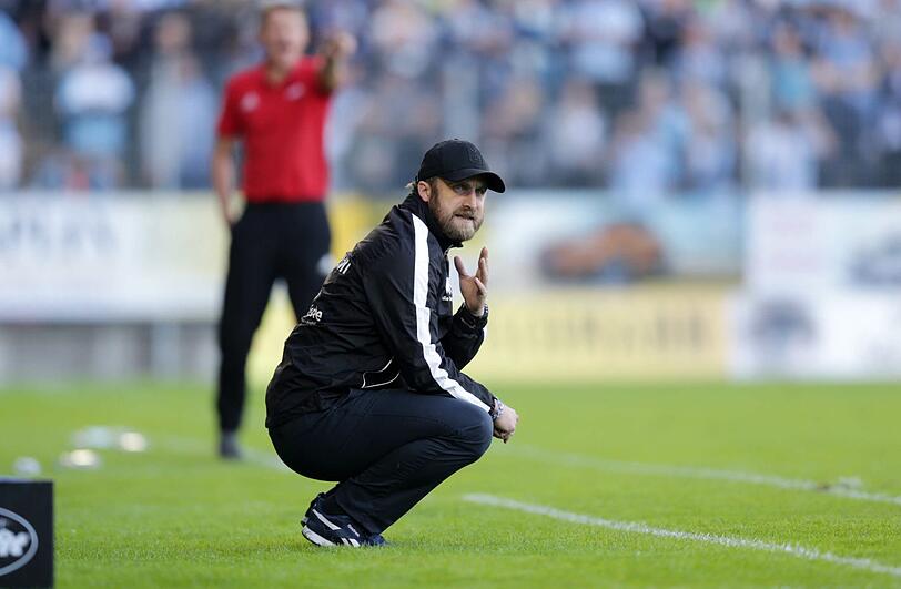 Bedient: Löwen-Trainer Daniel Bierofka.