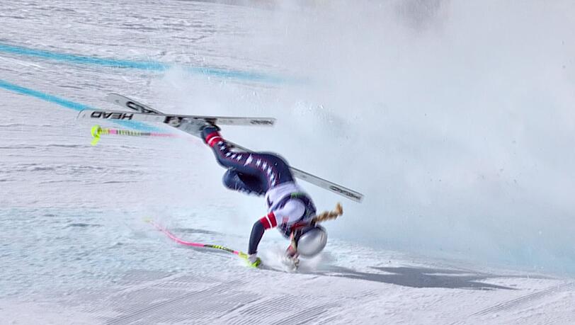 Schlimme Szene: Lindsey Vonn st&uuml;rzte in der Abfahrt heftig.
