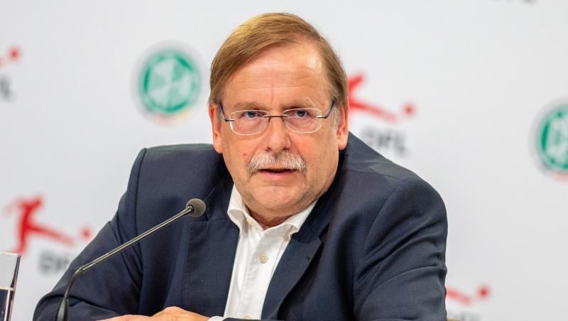 Rainer Koch ist deutlich gegen eine mögliche Ablösesumme für einen Bundestrainer.