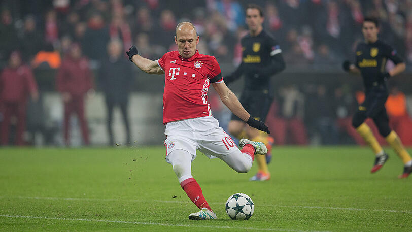 Arjen Robben (33 Jahre alt/53 Champions-League-Spiele seit 2009, dabei 21 Tore/16 Vorlagen): Der Wembley-Held von 2013 kann immer noch den Unterschied ausmachen, ist der aktuell formstärkste Flügelspieler. Mit Philipp Lahm hinter ihm bildet er eine formidable rechte Seite, über die meist das Spiel läuft, wenn es breit gemacht wird.