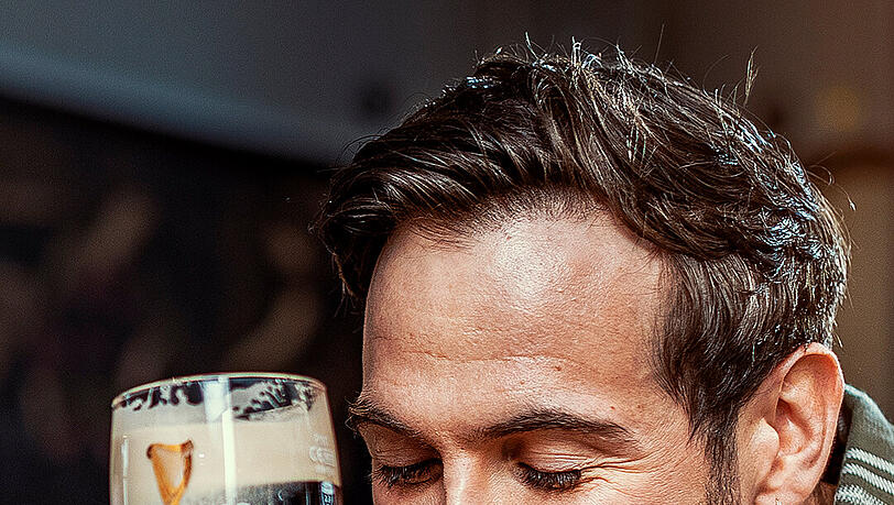 Aber auch in den Wochen vor dem St. Patrick’s Day ist Partylaune angesagt: In den Irish Pubs und im Handel gibt es bereits einige Überraschungen von Guinness. Aber auch in den Wochen vor dem St. Patrick’s Day ist Partylaune angesagt: In den Irish Pubs und im Handel gibt es bereits einige Überraschungen von Guinness.