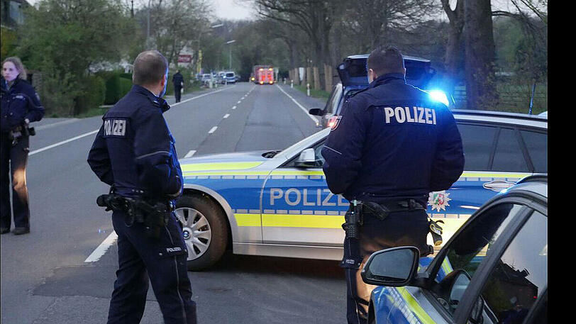 Die Polizei in Nordrhein-Westfalen riegelte die Straßen ab.