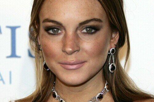 Schauspielerin Lindsay Lohan erntet wegen einer Klage viel Spott.