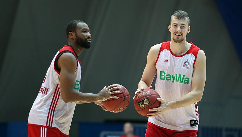 Reggie Redding (l.) und Ondrej Balvín wollen mit dem FC Bayern Basketball im Eurocup glänzen. Reggie Redding (l.) und Ondrej Balvín wollen mit dem FC Bayern Basketball im Eurocup glänzen.