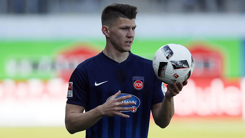 Robin Becker war zuletzt von Bayer Leverkusen an den 1. FC Heidenheim ausgeliehen. Robin Becker war zuletzt von Bayer Leverkusen an den 1. FC Heidenheim ausgeliehen.