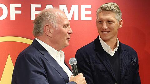 Bayern-Legenden aus verschiedenen Generationen: Uli Hoeneß (l.) und Bastian Schweinsteiger