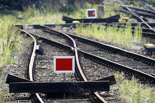 der Bahn am Montag &ndash;