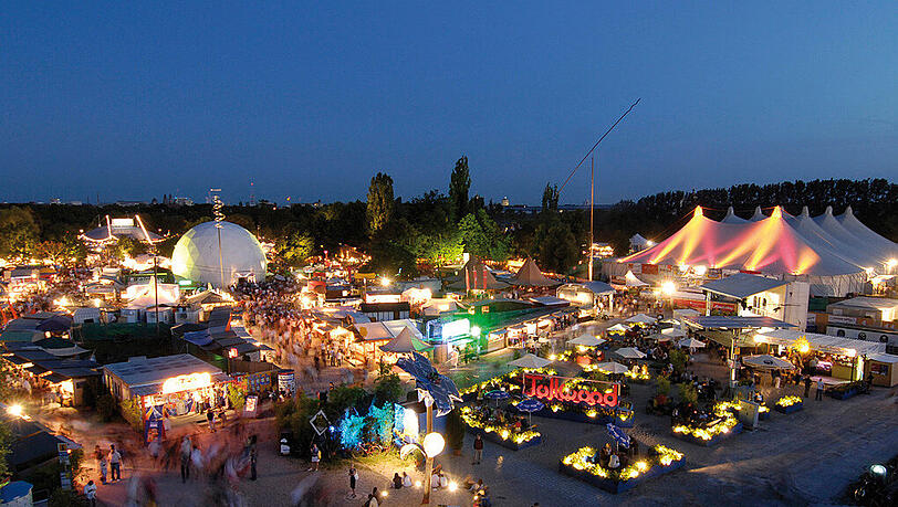 Am 2. Juli startet das Tollwood Sommerfestival. (Archivbild) Am 2. Juli startet das Tollwood Sommerfestival. (Archivbild)
