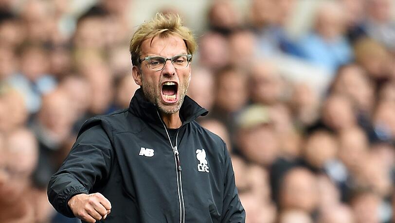 In gewohnter Manier durfte "Reds"-Coach Jürgen Kloppp seinen ersten Liverpool-Sieg bejubeln. In gewohnter Manier durfte "Reds"-Coach Jürgen Kloppp seinen ersten Liverpool-Sieg bejubeln.