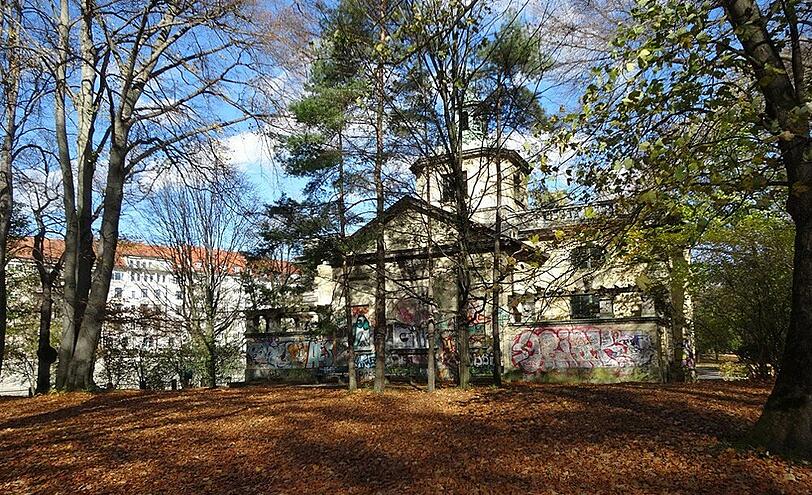 Das alte Wasserkraftwerk am Auer Mühlbach, von den Münchnern liebevoll "Maxwerk" genannt, könnte nach Vorstellung der Grünen zum gemütlichen Café werden.