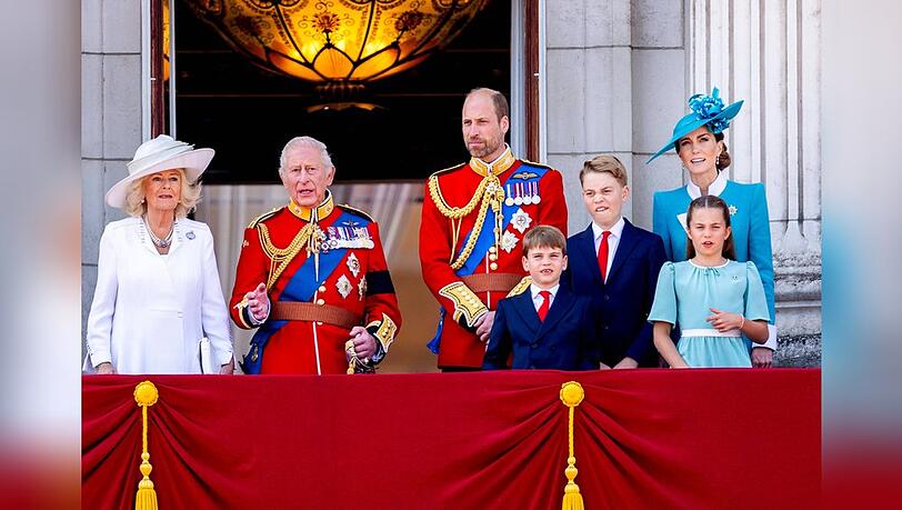 Die britischen Royals m&uuml;ssen oft innerhalb und au&szlig;erhalb von Gro&szlig;britannien reisen - das l&auml;ppert sich.