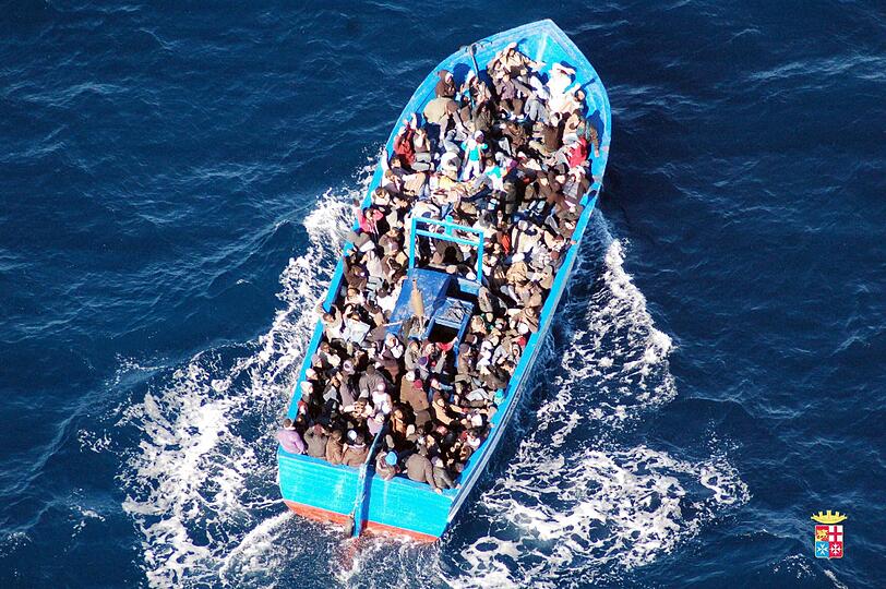 Die Welle der Flüchtlingsunglücke im Mittelmeer reißt nicht ab.