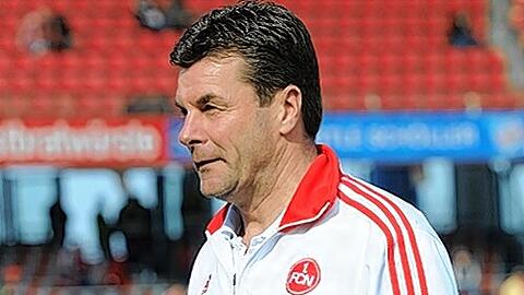 &bdquo;Die Mannschaft hat den Willen und das Können, um mit unseren fantastischen Fans im Rücken die Punkte bei uns zu behalten&ldquo;: Trainer Dieter Hecking.