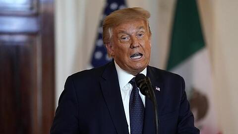 US-Präsident Donald Trump spricht auf einer Pressekonferenz.