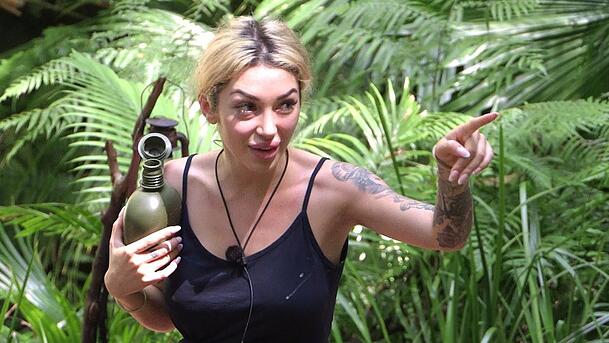 Ariel: "Ich kann auch schreien und Sterne holen!" Ariel: "Ich kann auch schreien und Sterne holen!"