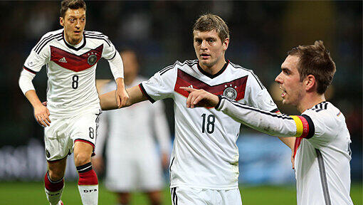 Wer macht den neuen Chef? Mesut Özil (l), Toni Kroos oder Philipp Lahm?