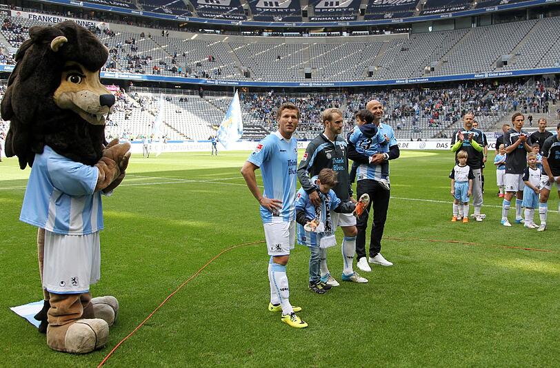 Benny Lauth, Daniel Bierofka und Necat Aygün werden verabschiedet beim TSV 1860 München.