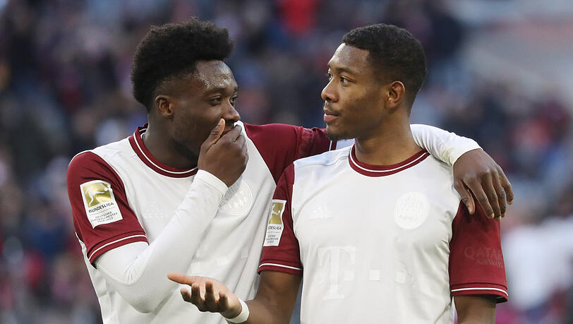 Immer für einen Spruch gut: Alphonso Davies (l.) hier mit David Alaba.