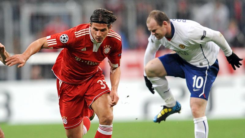 Viel zu selten konnte Mario Gomez letztes Jahr, so wie hier gegen Wayne Rooney, überzeugen beim FC Bayern. Viel zu selten konnte Mario Gomez letztes Jahr, so wie hier gegen Wayne Rooney, überzeugen beim FC Bayern.