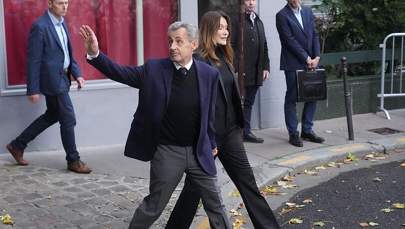 Sarkozy tritt seine Haft an.