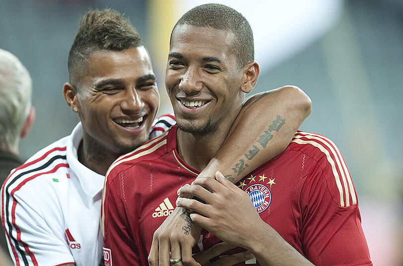Bayern-Star Jerome Boateng und sein Bruder Kevin-Prince (links, damals AC Mailand) beim Audi Cup 2011.