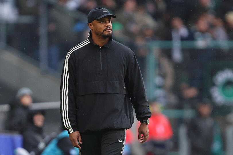Noch ohne Remis oder Niederlage in dieser Saison: Bayern-Trainer Vincent Kompany. Noch ohne Remis oder Niederlage in dieser Saison: Bayern-Trainer Vincent Kompany.