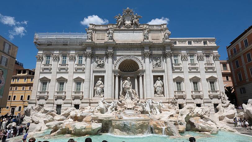 Am Trevi-Brunnen herrscht stets dichtes Gedränge. (Archivbild) Am Trevi-Brunnen herrscht stets dichtes Gedränge. (Archivbild)