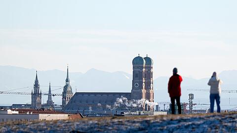 Kircht&uuml;rme pr&auml;gen das Bild M&uuml;nchens. Der Anteil an Katholiken an der Stadtbev&ouml;lkerung betr&auml;gt noch 24 Prozent. (Symbolbild)