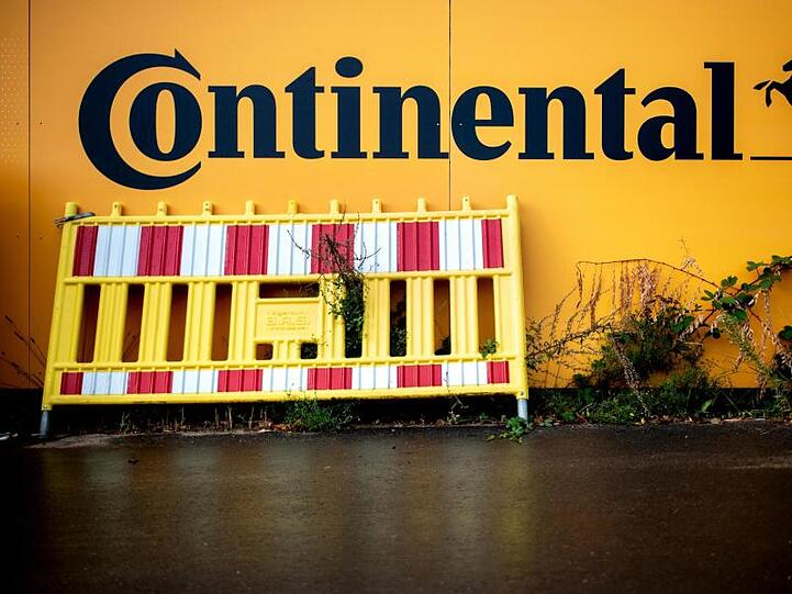 Continental schließt Werk in Roding. . Foto: Hauke-Christian Dittrich/dpa