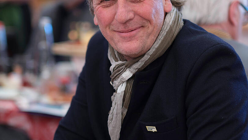 Marc Uebelherr kooperiert auf dieser Wiesn mit Kufflers Weinzelt. Marc Uebelherr kooperiert auf dieser Wiesn mit Kufflers Weinzelt.