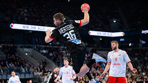 Lukas Mertens glaubt an weitere erfolgreiche Turniere der deutschen Handballer.