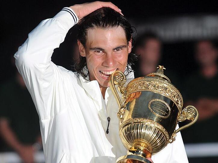 Bescheidener Modellathlet und höflicher Familienmensch: Rafael Nadal, der am Sonntag erstmals in Wimbledon triumphierte.