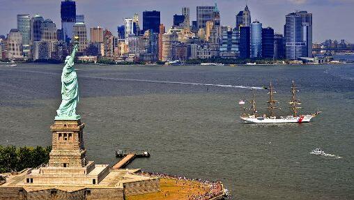 New York ist zu jeder Jahreszeit sehenswert. New York ist zu jeder Jahreszeit sehenswert.