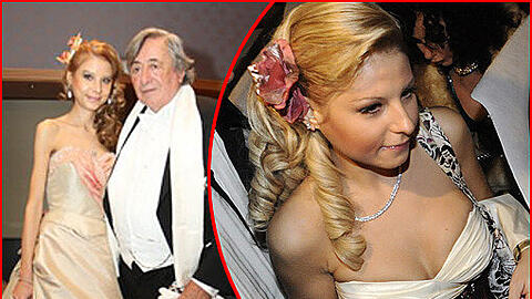 Zwei Jahre trennen diese beiden Fotos. Auf dem rechten Bild kommt Anastasia ("Katzi") Sokol 2010 am Wiener Opernball an. Das linke Foto ist von 2012. Die Blondine wiegt derzeit gerade mal 33 Kilo...