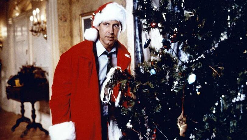 "Schöne Bescherung": Von besinnlicher Weihnacht ist Familie Griswold rund um Familienoberhaupt Clark (Chevy Chase) meilenweit entfernt.