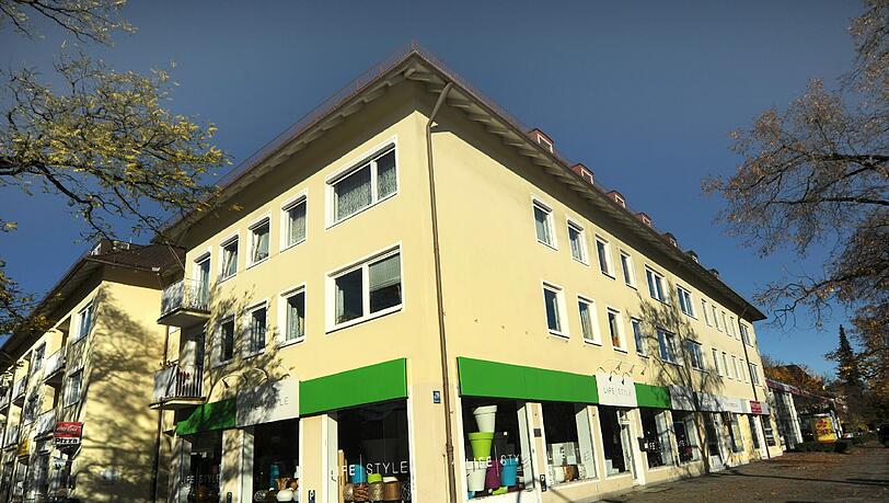 In diesem Haus in der Fürstenrieder Straße haben die Dealer laut Zoll ihre Geschäfte besprochen. In diesem Haus in der Fürstenrieder Straße haben die Dealer laut Zoll ihre Geschäfte besprochen.