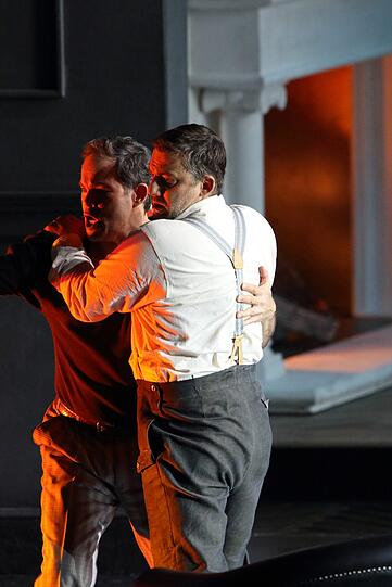 Verdis "Otello" mit Jonas Kaufmann, Anja Harteros und Gerald Finley im Nationaltheater.