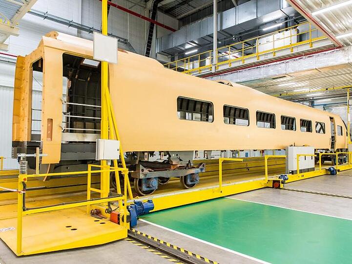 Bombardier-Werk in Warschau: Der Zugbauer bekommt Ärger mit seinen Kunden, die sich über Liefer- und Qualitätsprobleme beklagen.